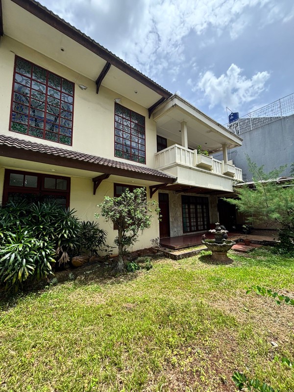 Dijual Rumah Luas di Jalan Kebagusan 1, Jakarta Selatan SHM
