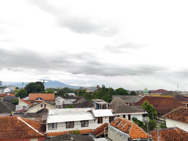 Dijual Properti Multi-Fungsi (Rumah, Kos, Gudang) Strategis Dekat Kampus Ternama di Sleman