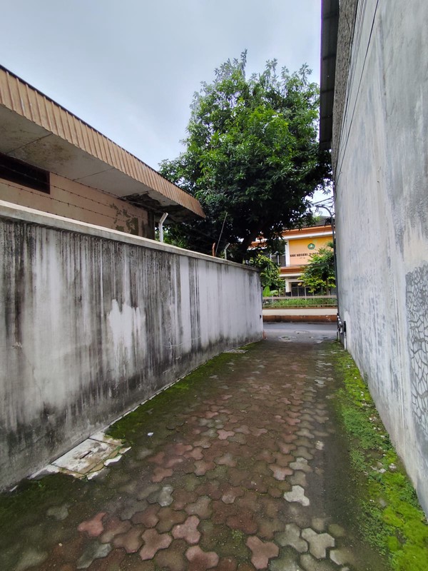 Dijual Properti Multi-Fungsi (Rumah, Kos, Gudang) Strategis Dekat Kampus Ternama di Sleman