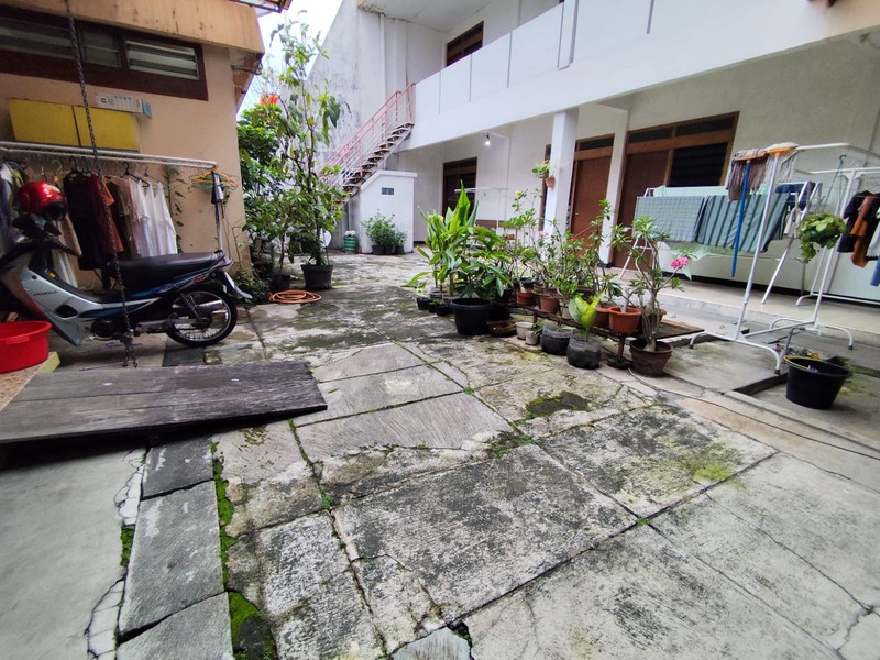 Dijual Properti Multi-Fungsi (Rumah, Kos, Gudang) Strategis Dekat Kampus Ternama di Sleman