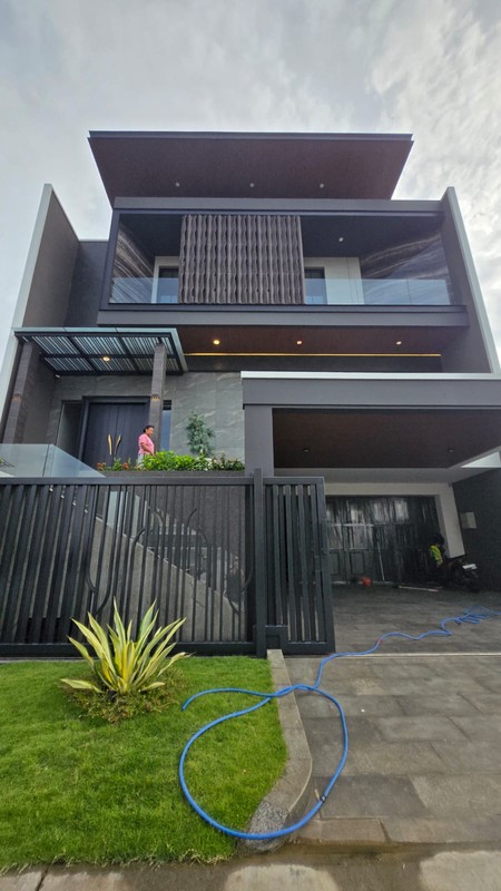 JUAL RUMAH BARU GRESS CITRALAND WATERFRONT MODERN MINIMALIST