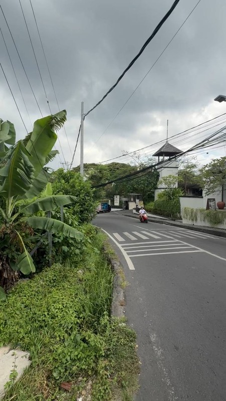 RARE PLOT LAND FOR LEASE IN SEMINYAK