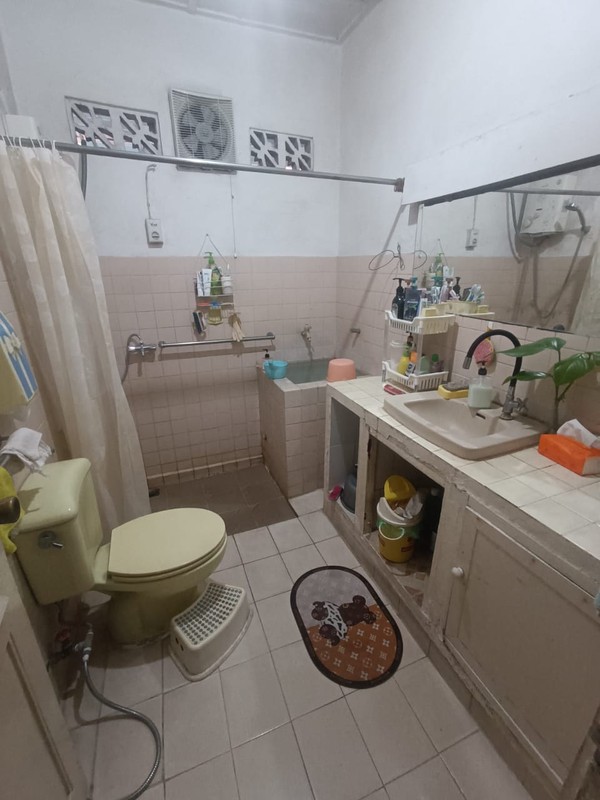 Dijual Rumah Lokasi Strategis Di Permata Hijau, Jakarta Selatan