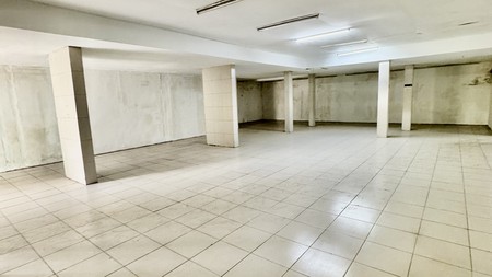 Dijual toko Ex Indomaret di Tanah Abang