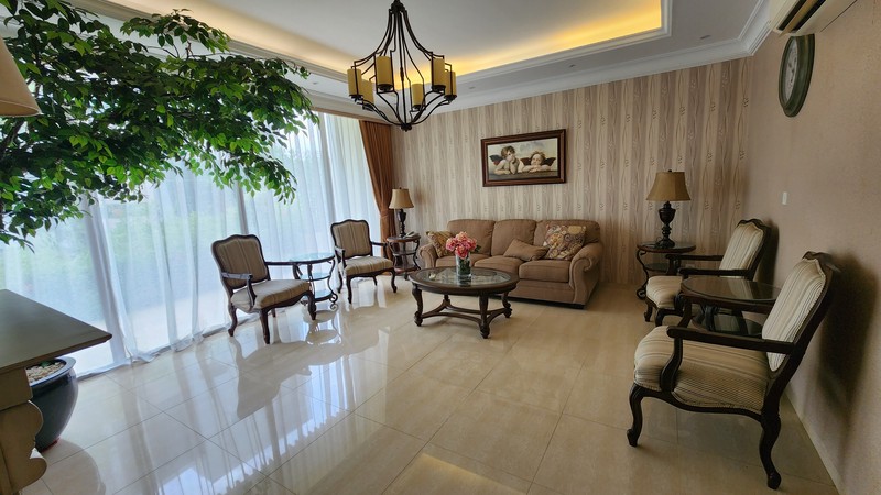 Dijual Rumah Mewah di Townhouse Jaya Seafront Ancol, jakarta Utara