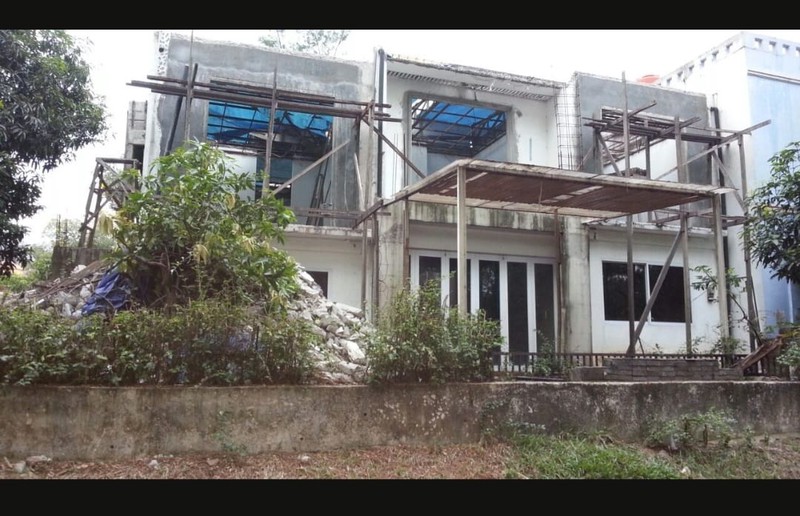 Dijual Rumah Setengah Jadi Lokasi Di Giri Loka, BSD, Tangerang