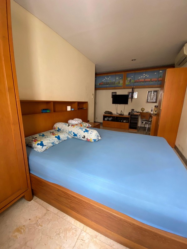 Rumah 2 Lantai Dalam Komplek Strategis dekat MRT Lebak Bulus