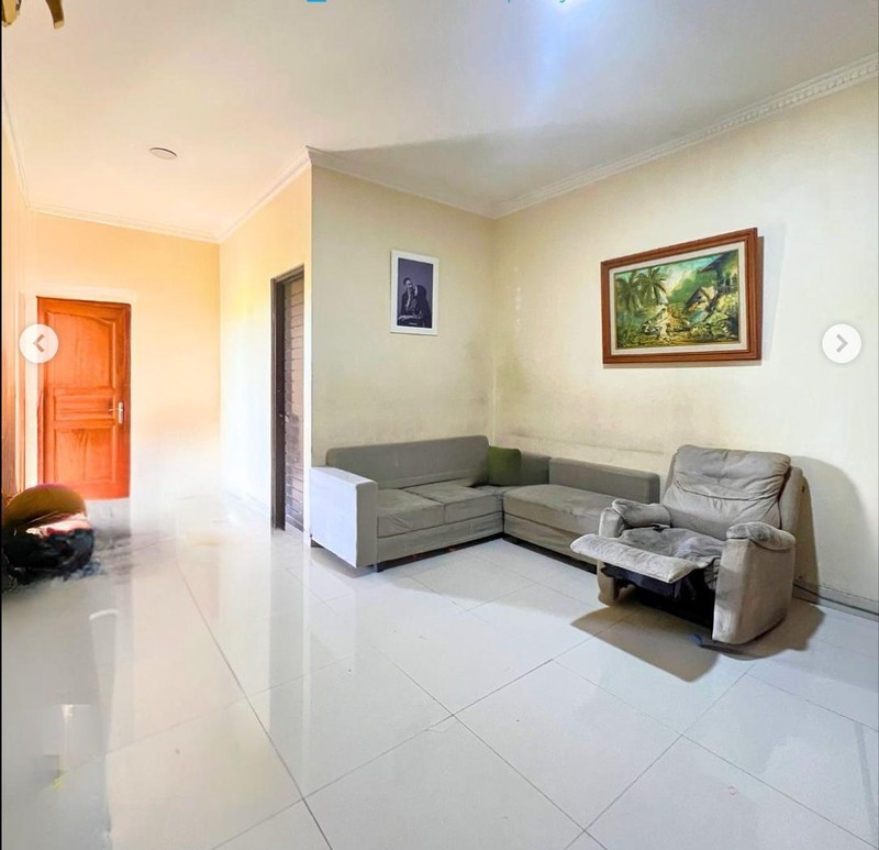 Rumah Terawat 2 Lantai di Cilandak Dekat Tol & MRT