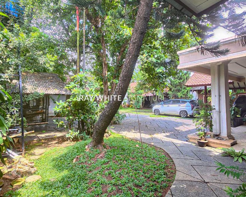 Dijual Tanah dan Rumah Cocok Untuk Kos di Jl Ciledug Raya