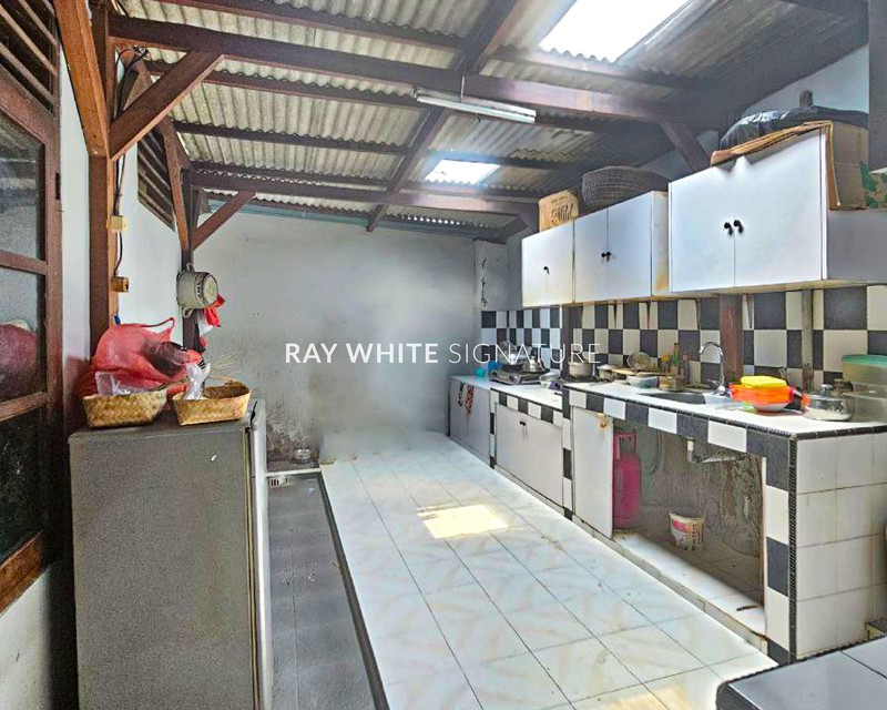 Dijual Tanah dan Rumah Cocok Untuk Kos di Jl Ciledug Raya