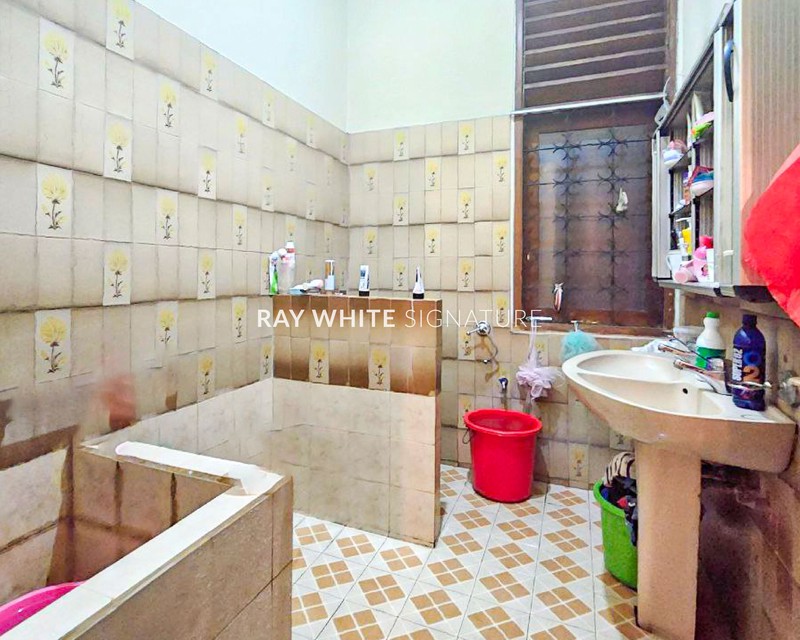 Dijual Tanah dan Rumah Cocok Untuk Kos di Jl Ciledug Raya