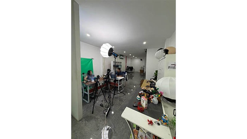 Dijual Ruko Plaza Pasific, Kelapa Gading, sudah renovasi, bagus