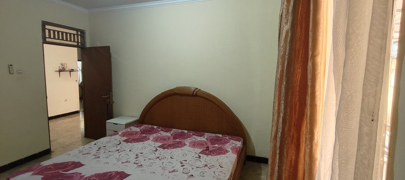 Dijual Rumah Mewah Siap Huni di Jantung Tebet Barat, Lokasi Prime, Akses Mudah & Harga Nego