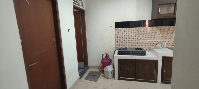 Dijual Rumah Mewah Siap Huni di Jantung Tebet Barat, Lokasi Prime, Akses Mudah & Harga Nego