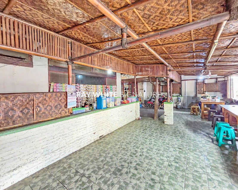 Dijual Rumah Posisi Hook di Jl KH Abdullah Syafi'i, Komplek Gudang Peluru