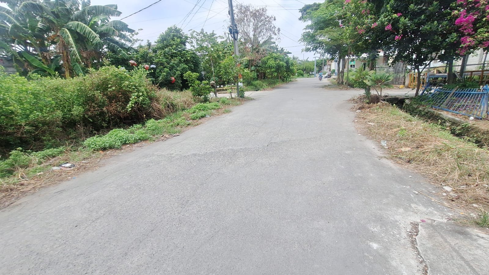 Rumah 1 lantai  minimalis dan Rapih, siap huni ,Harga Nego di Villa Gading Harapan Bekasi