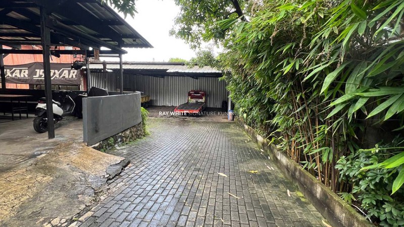 Dijual Tanah Komersil di Jl Jenderal Basuki Rachmat Cipinang Cocok Untuk Usaha