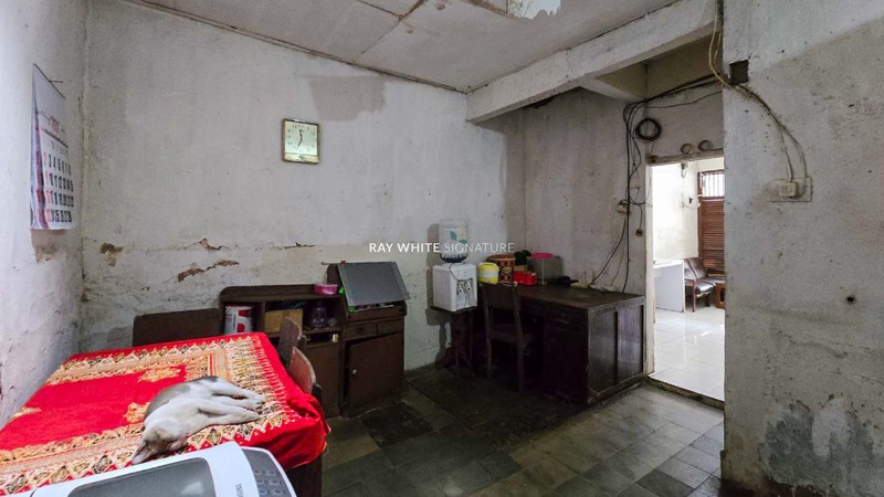 Dijual Rumah Bangunan Lama di Bendungan Hilir