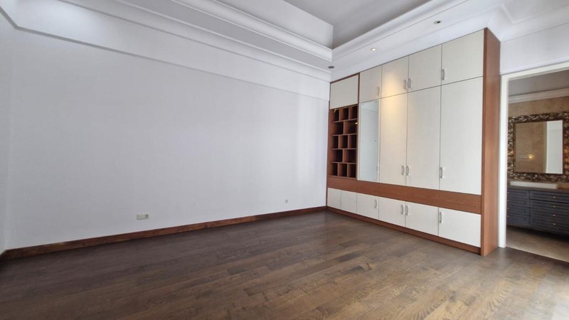 Dijual Rumah Siap Huni Lokasi Strategis Di Kebayoran Lama, Jakarta Selatan