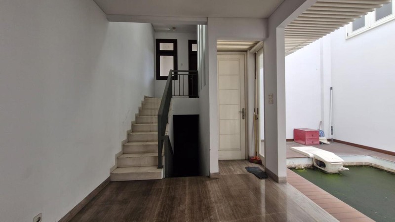 Dijual Rumah Siap Huni Lokasi Strategis Di Kebayoran Lama, Jakarta Selatan