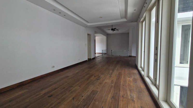 Dijual Rumah Siap Huni Lokasi Strategis Di Kebayoran Lama, Jakarta Selatan