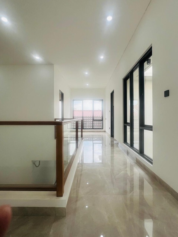 Rumah Minimalis 2 Lantai Siap Huni di BSD Dekat Sekolah dan Tol