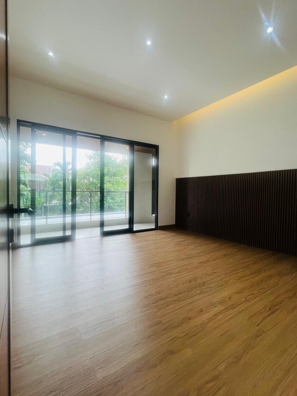 Rumah Minimalis 2 Lantai Siap Huni di BSD Dekat Sekolah dan Tol