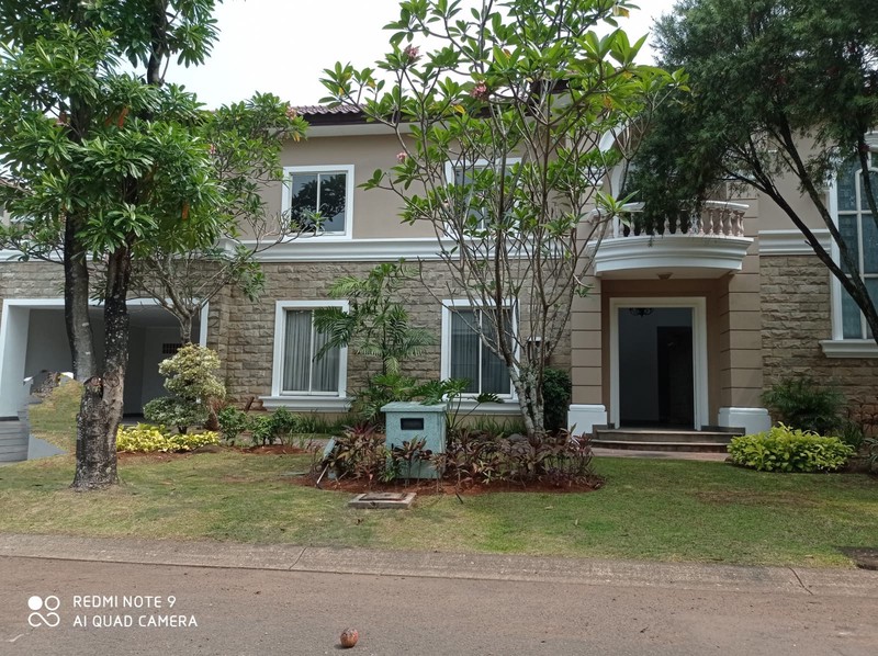 Dijual Rumah di Gn. cempaka Taman Diponegoro - Lippo Karawaci - Tangerang