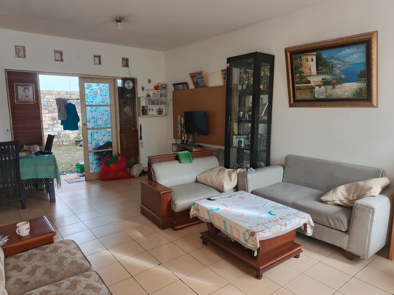 Dijual Rumah di Cluster Mediteranian - Palem Semi - Karawaci Tangerang