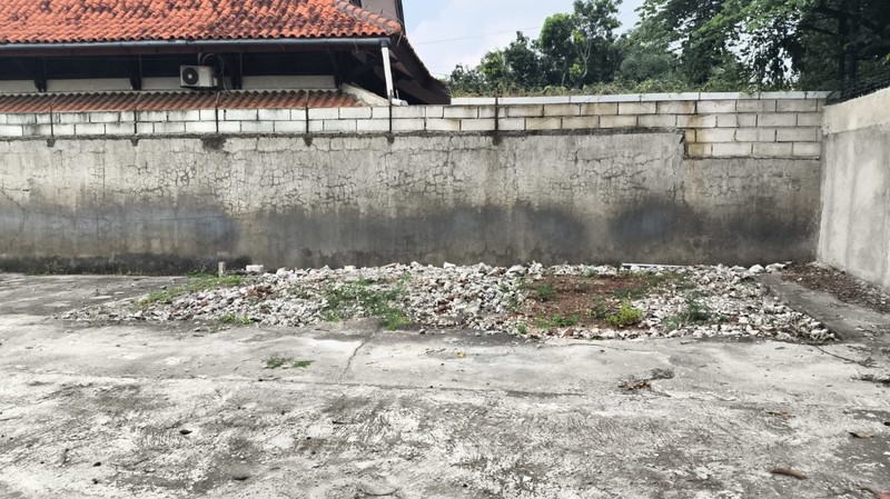 Kavling Luas di Jl H Adam Malik, Kreo Selatan, Larangan, Tangerang. Tiga Menit dari Halte TJ Petukangan D'MASIV