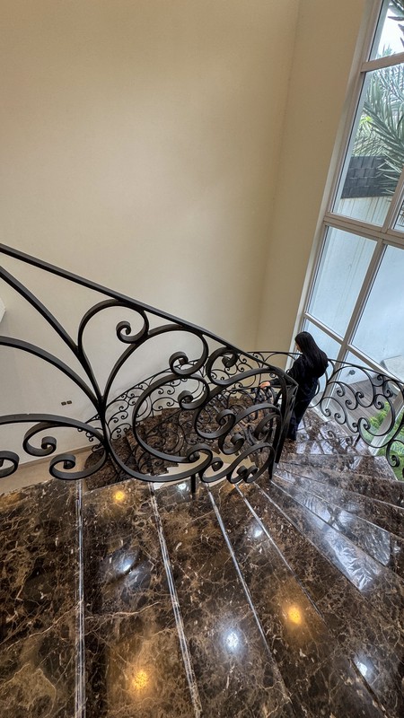 Rumah Mewah Impian Dengan Kolam Renang di Area Pondok Indah