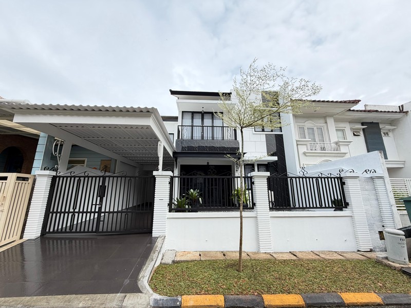 Rumah 2 Lantai Full Furnish di Puspita Loka BSD Dekat Tol