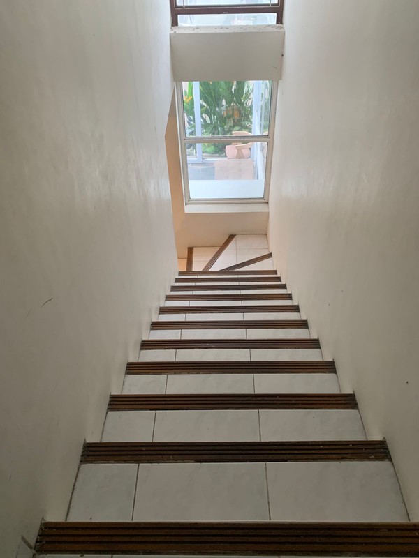 Rumah Bagus Siap Huni dan Asri di Emerald Town House, Bintaro Jaya, Sektor 9