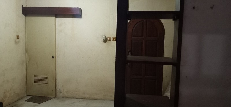 Rumah sektor 1 Bintaro DKI JakSel, strategis dekat dg jalan utama....