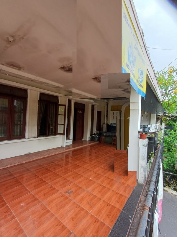 Rumah sektor 1 Bintaro DKI JakSel, strategis dekat dg jalan utama....