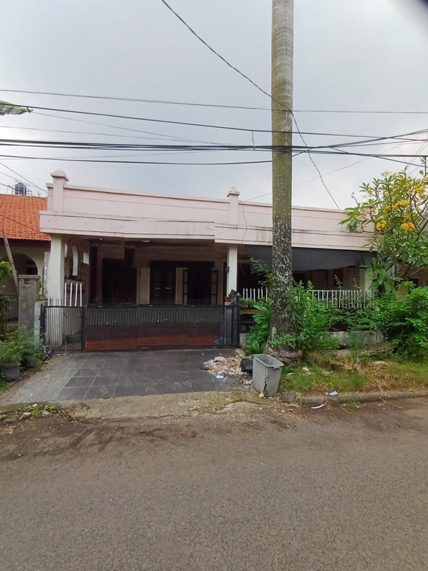 Rumah 2Lantai Dilokasi Strategis Bintaro Jaya Sektor 1, Nempel Pusat Bisnis & Perdagangan