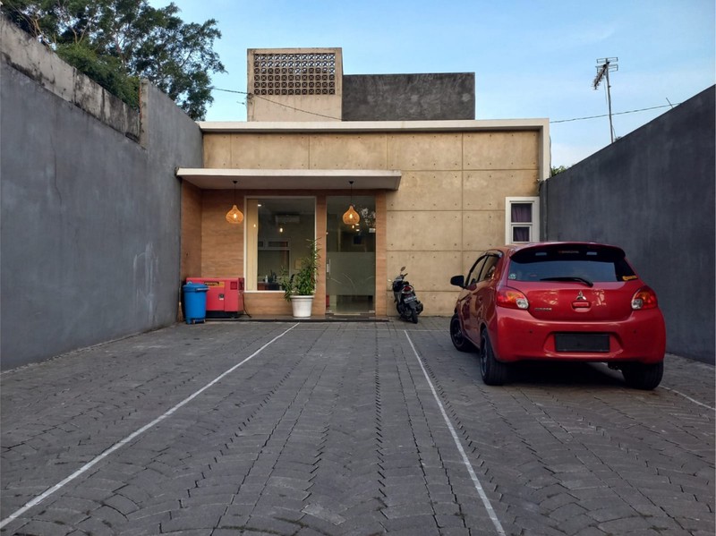 Homestay Strategis 15 Menit ke UGM - Investasi Menguntungkan di Jantung Sleman.