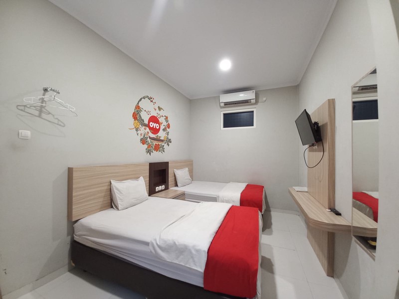 Homestay Strategis 15 Menit ke UGM - Investasi Menguntungkan di Jantung Sleman.