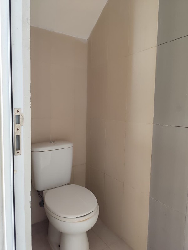 Rumah Nyaman 2 Lantai di Malibu Village Gading Serpong Tangerang dekat Aniva Junction Lokasi Strategis & Lingkungan Asri