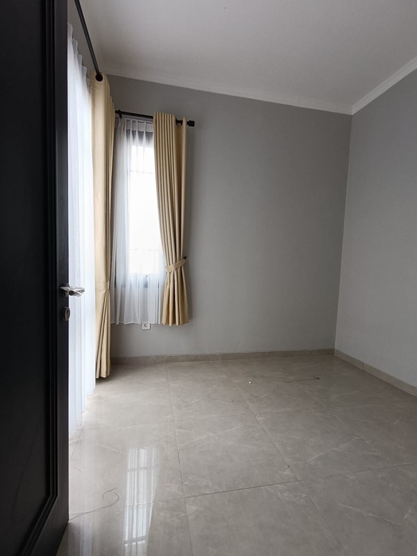 Disewakan Rumah Cluster Levante - Klasika . Grand Wisata