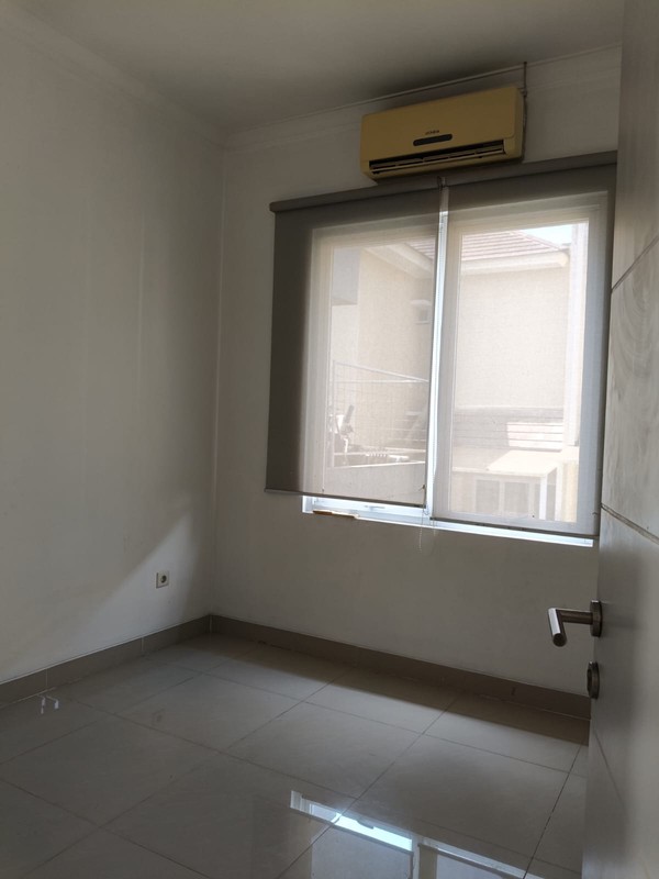 Disewakan Rumah Cluster Water Spring , Grand Wisata - Bekasi