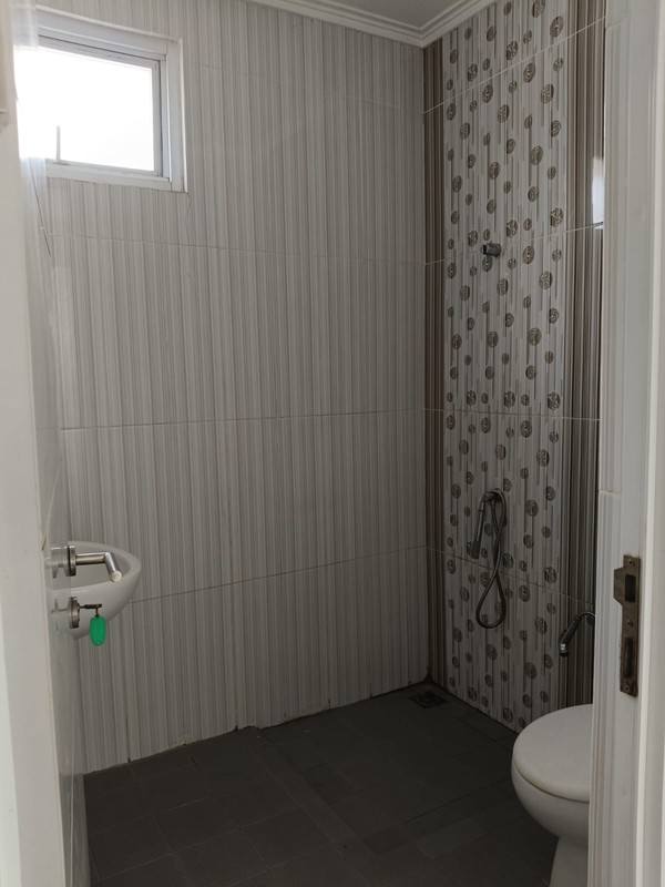 Disewakan Rumah Cluster Water Spring , Grand Wisata - Bekasi