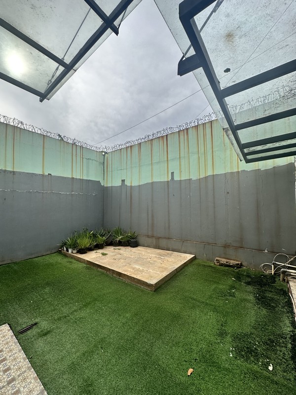 Dijual Cepat Rumah Nyaman Full Fasilitas di Tran Village Cibubur, Jakarta Timur 