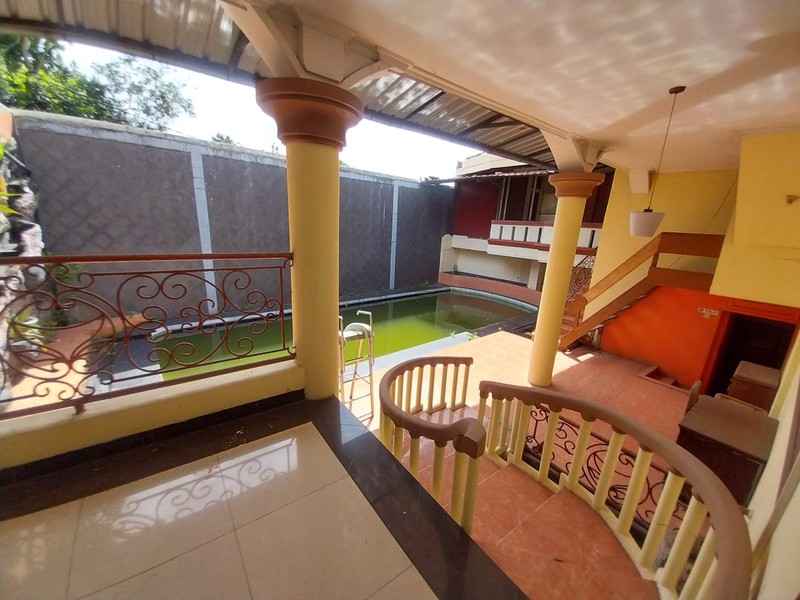 Rumah Terawat Luas Halaman Besar - Jagakarsa, Ciganjur