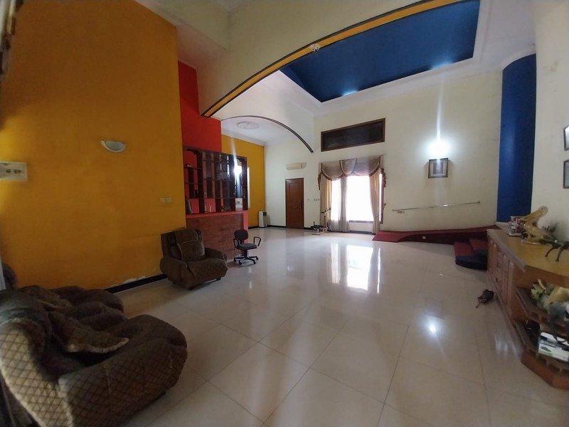 Rumah Terawat Luas Halaman Besar - Jagakarsa, Ciganjur