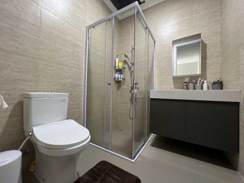 Rumah dalam cluster,full furnished di Bintaro Jaya 9