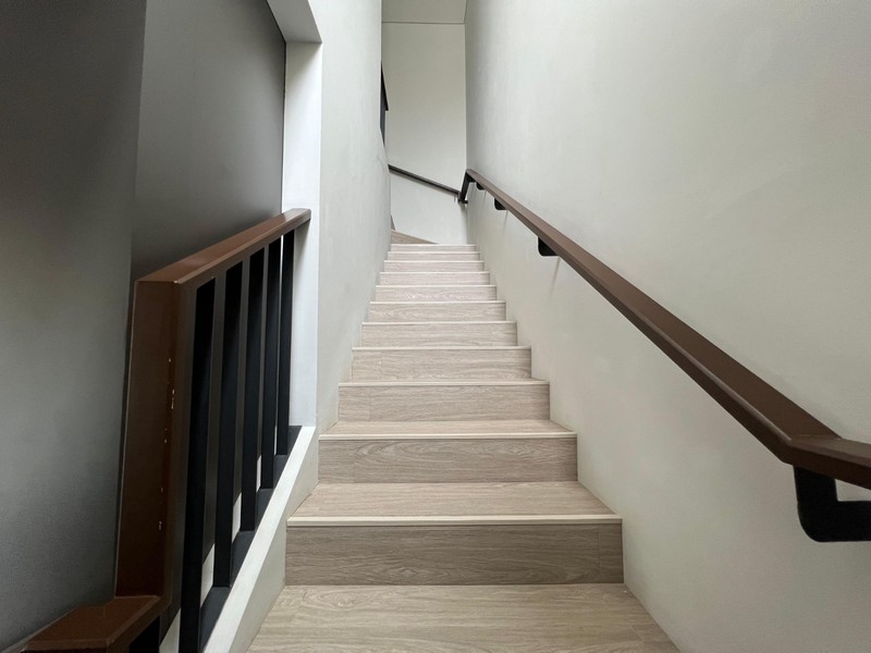 Rumah dalam cluster,full furnished di Bintaro Jaya 9