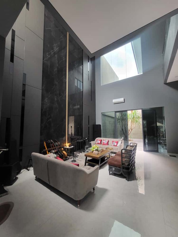 Dijual Rumah Citraland Taman Golf - Full Furnished Modern - Bangunan Baru Strategis Dekat Jazirah Golf, Selat Golf