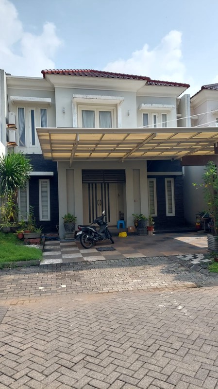 Murah Rumah Semi Furnished Luas 200 wisata bukit mas Surabaya Barat 