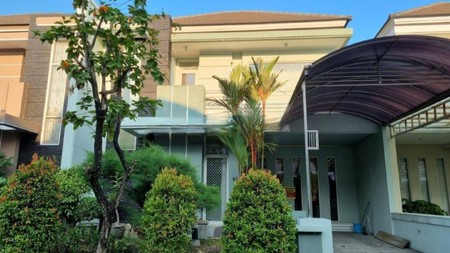 Rumah 2 Lantai Modern minimalis Royal Residence Surabaya Barat 